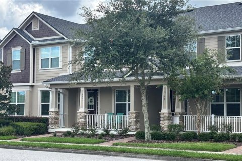 Townhouse in Windermere, Florida 3 bedrooms, 143.07 sq.m. № 1918175 - photo 1