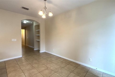 Townhouse in Windermere, Florida 3 bedrooms, 143.07 sq.m. № 1918175 - photo 11