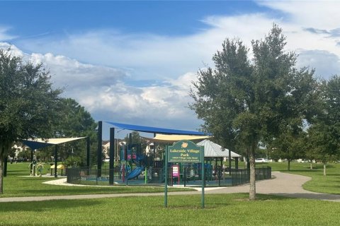 Townhouse in Windermere, Florida 3 bedrooms, 143.07 sq.m. № 1918175 - photo 6