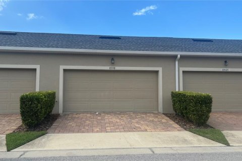 Townhouse in Windermere, Florida 3 bedrooms, 143.07 sq.m. № 1918175 - photo 3