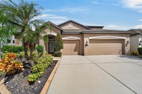 Villa ou maison à Riverview, Floride 4 chambres, 293.29 m2 № 2403376