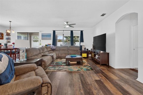 Villa ou maison à vendre à Riverview, Floride: 4 chambres, 293.29 m2 № 2403376 - photo 15