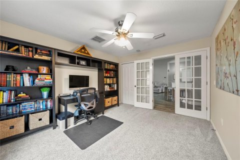 House in Wesley Chapel, Florida 4 bedrooms, 274.43 sq.m. № 1816992 - photo 28