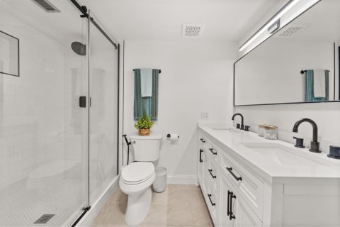 Touwnhouse à louer à Miami, Floride: 2 chambres, 120.77 m2 № 2424600 - photo 12
