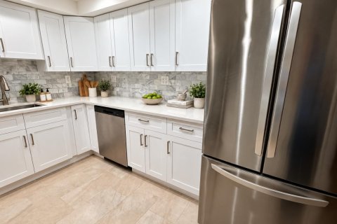 Touwnhouse à louer à Miami, Floride: 2 chambres, 120.77 m2 № 2424600 - photo 7