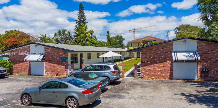 Кондоминиум с 1 спальней в Холливуд, Флорида № 2008290