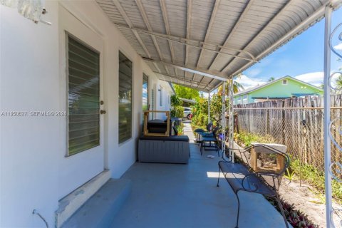 Снять в аренду кондоминиум в Холливуд, Флорида 1 спальня, 55м2, № 2008290 - фото 18