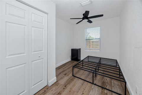 Commercial property in Saint Petersburg, Florida 338.26 sq.m. № 2092562 - photo 28