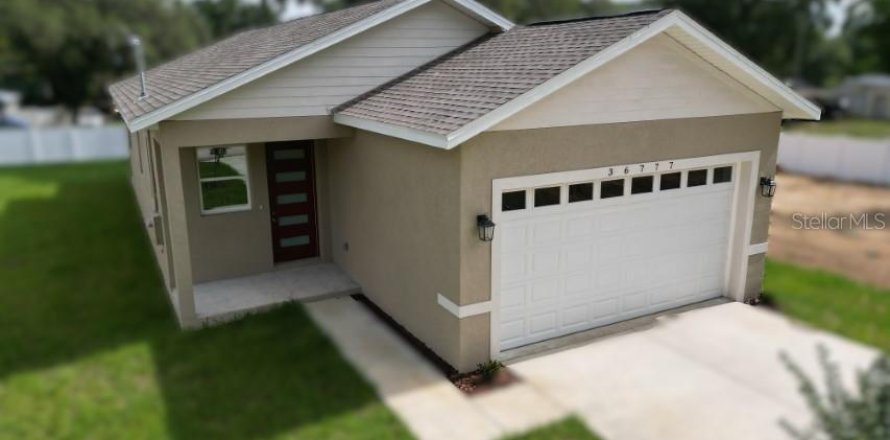 House in Dade City, Florida 3 bedrooms, 148.64 sq.m. № 1685044