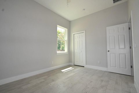 House in Dade City, Florida 3 bedrooms, 148.64 sq.m. № 1685044 - photo 27