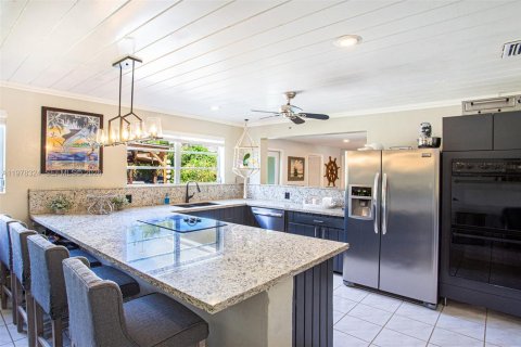 House in Homestead, Florida 5 bedrooms, 314.1 sq.m. № 2044643 - photo 7