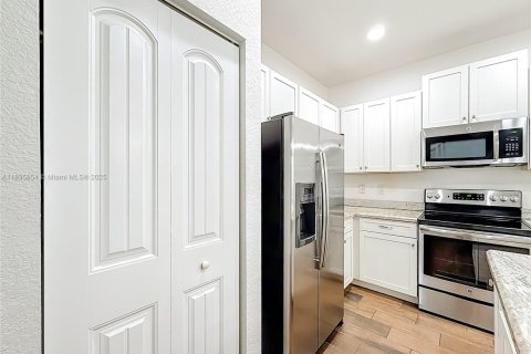 Купить таунхаус в Помпано-Бич, Флорида 3 спальни, 131.92м2, № 1951914 - фото 8