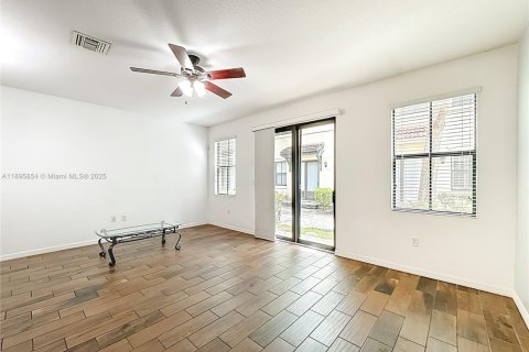 Купить таунхаус в Помпано-Бич, Флорида 3 спальни, 131.92м2, № 1951914 - фото 22