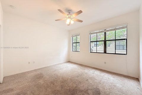 Купить таунхаус в Помпано-Бич, Флорида 3 спальни, 131.92м2, № 1951914 - фото 26