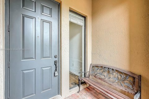 Купить таунхаус в Помпано-Бич, Флорида 3 спальни, 131.92м2, № 1951914 - фото 3