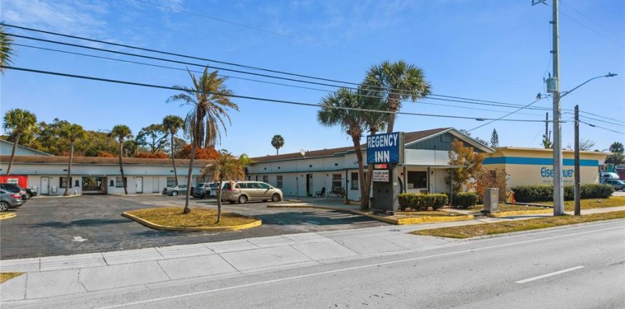 Hotel in Daytona Beach, Florida 911 sq.m. № 2109045