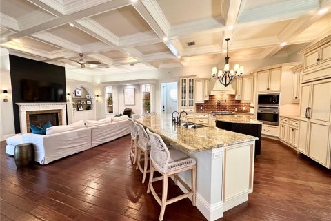 House in Sarasota, Florida 4 bedrooms, 399.48 sq.m. № 1586150 - photo 19