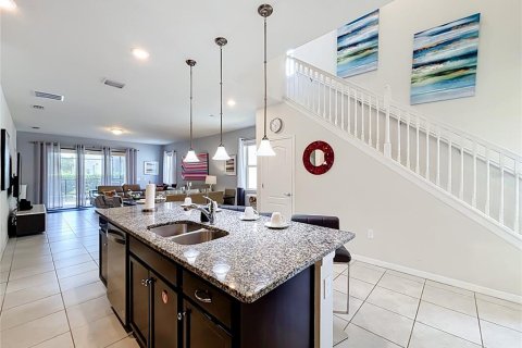 Villa ou maison à vendre à Davenport, Floride: 7 chambres, 296.08 m2 № 2322466 - photo 8