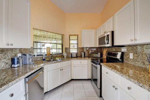 Купить кондоминиум в Бойнтон-Бич, Флорида 2 спальни, 124.02м2, № 2011835 - фото 14