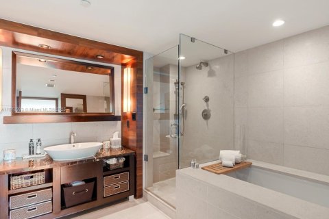 Condominio en alquiler en Miami Beach, Florida, 1 dormitorio, 71.72 m2 № 1923085 - foto 22