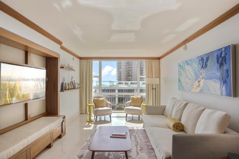 Condominio en alquiler en Miami Beach, Florida, 1 dormitorio, 71.72 m2 № 1923085 - foto 5