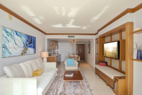 Condominio en alquiler en Miami Beach, Florida, 1 dormitorio, 71.72 m2 № 1923085 - foto 11