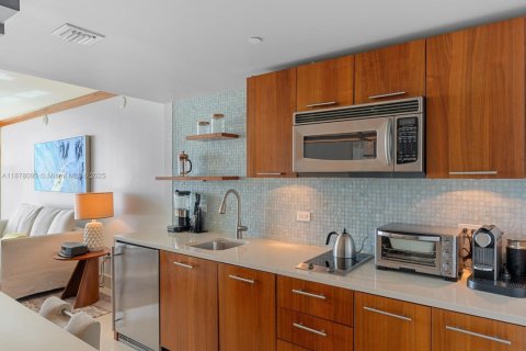 Condominio en alquiler en Miami Beach, Florida, 1 dormitorio, 71.72 m2 № 1923085 - foto 9