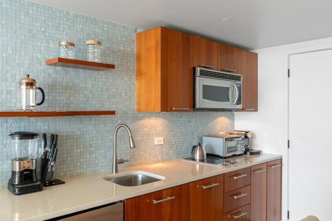 Condominio en alquiler en Miami Beach, Florida, 1 dormitorio, 71.72 m2 № 1923085 - foto 10