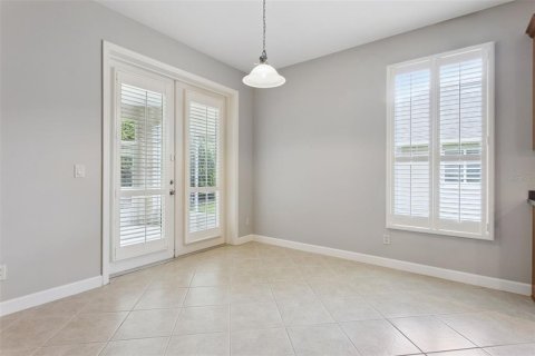 House in Mount Dora, Florida 3 bedrooms, 169.83 sq.m. № 2217018 - photo 11