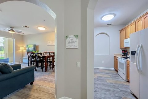 Condo in Orlando, Florida, 2 bedrooms № 2239651 - photo 16