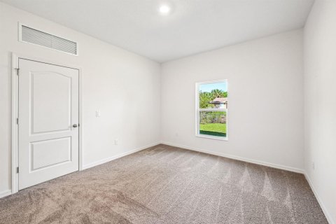 House in St. Lucie, Florida 3 bedrooms, 143.07 sq.m. № 2245588 - photo 20