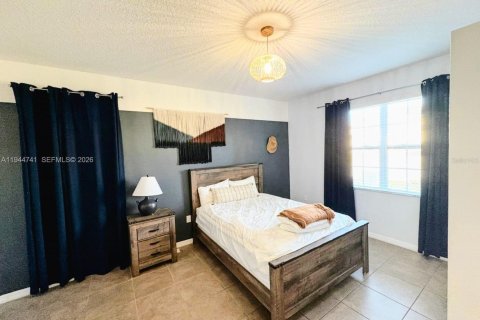 House in Kissimmee, Florida 8 bedrooms № 2062001 - photo 15