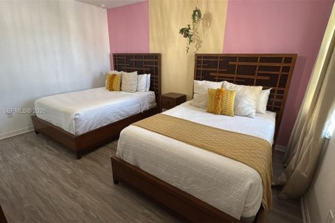 House in Kissimmee, Florida 8 bedrooms № 2062001 - photo 12