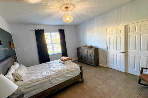 House in Kissimmee, Florida 8 bedrooms № 2062001 - photo 14