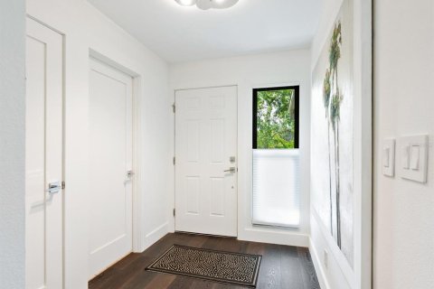 Touwnhouse à vendre à Sarasota, Floride: 3 chambres, 202.16 m2 № 1642514 - photo 6