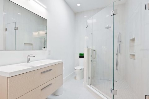 Touwnhouse à vendre à Sarasota, Floride: 3 chambres, 202.16 m2 № 1642514 - photo 27