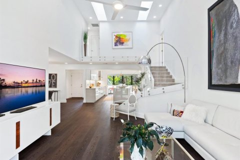 Touwnhouse à vendre à Sarasota, Floride: 3 chambres, 202.16 m2 № 1642514 - photo 10