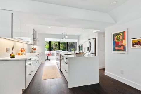 Touwnhouse à vendre à Sarasota, Floride: 3 chambres, 202.16 m2 № 1642514 - photo 11