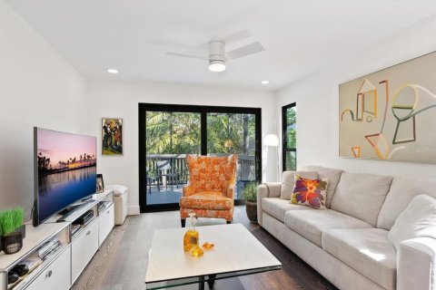 Touwnhouse à vendre à Sarasota, Floride: 3 chambres, 202.16 m2 № 1642514 - photo 18
