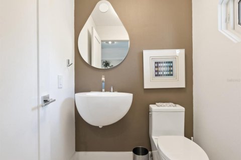 Touwnhouse à vendre à Sarasota, Floride: 3 chambres, 202.16 m2 № 1642514 - photo 20