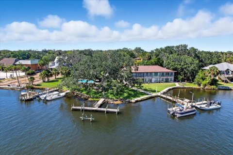 Adosado en venta en Homosassa, Florida, 2 dormitorios, 111.48 m2 № 2101982 - foto 3