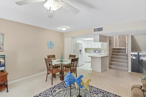 Adosado en venta en Homosassa, Florida, 2 dormitorios, 111.48 m2 № 2101982 - foto 9