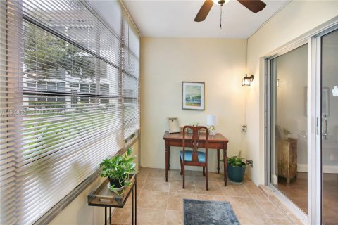 Copropriété à vendre à Lauderdale-by-the-Sea, Floride: 1 chambre, 78.97 m2 № 2025877 - photo 16