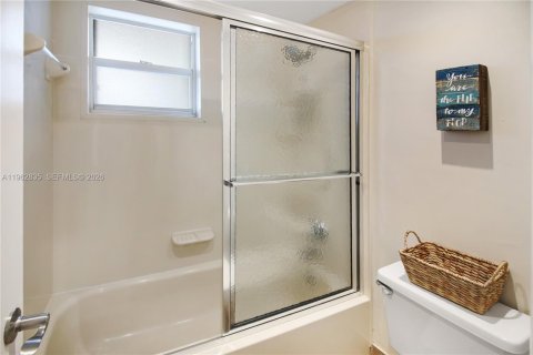 Copropriété à vendre à Lauderdale-by-the-Sea, Floride: 1 chambre, 78.97 m2 № 2025877 - photo 13