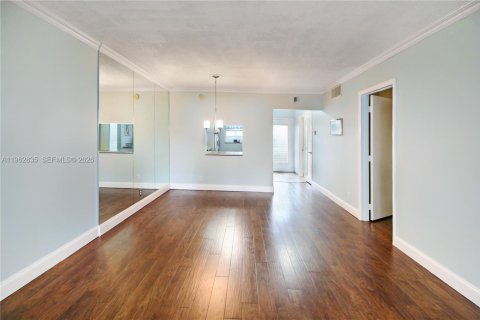 Copropriété à vendre à Lauderdale-by-the-Sea, Floride: 1 chambre, 78.97 m2 № 2025877 - photo 8