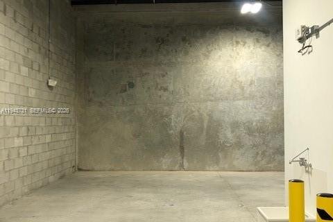 Купить коммерческую недвижимость в Суитуотер, Флорида № 2000574 - фото 11