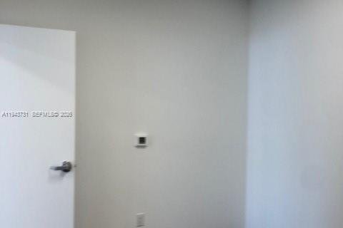 Купить коммерческую недвижимость в Суитуотер, Флорида № 2000574 - фото 10