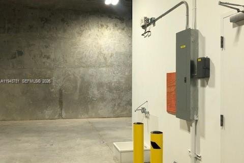 Купить коммерческую недвижимость в Суитуотер, Флорида № 2000574 - фото 12