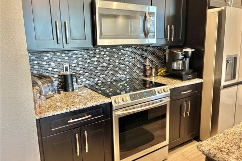 Townhouse in Orlando, Florida 3 bedrooms, 163.69 sq.m. № 1821087 - photo 10