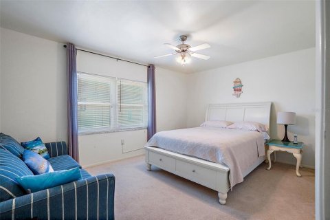 Condominio en alquiler en Saint Pete Beach, Florida, 1 dormitorio, 57.13 m2 № 2102164 - foto 21